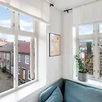Dinbnb I Cozy 1-bedroom Nestled In The Heart Of Διαμέρισμα Μπέργκεν
